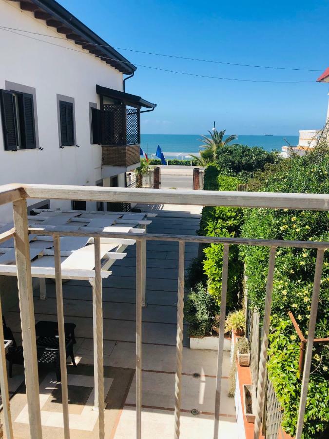 Hotel La Rosetta Scauri Scauri  Exterior foto